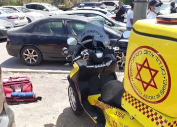 Niño israelí de 6 años muere tras ser olvidado en un auto