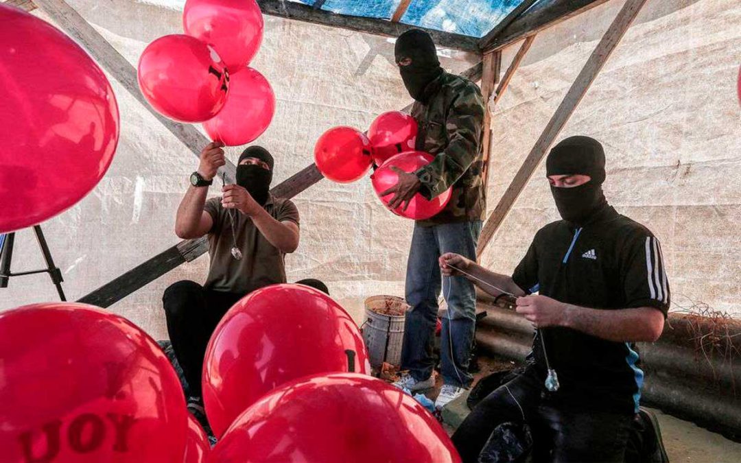 Hamás se compromete a dejar de lanzar globos incendiarios tras conversaciones con Egipto