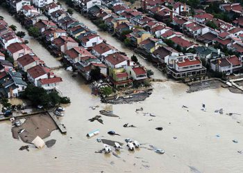 Inundaciones azotan el norte de Turquía días después de que incendios forestales arrasaran el sur