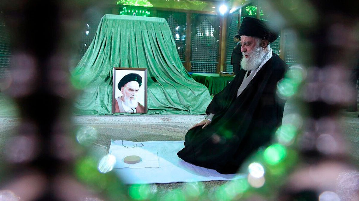 “El régimen iraní siente que tiene una intervención divina ayudándolo”
