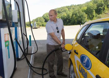 Rusia evalúa prohibir las exportaciones de gasolina para frenar la subida de precios