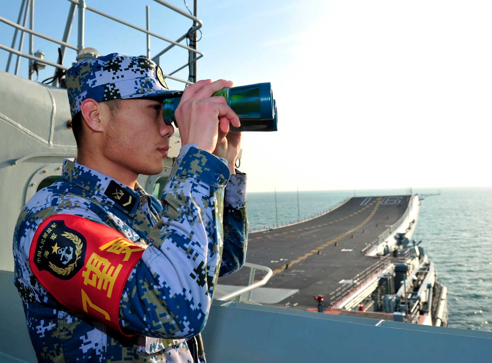 La estrategia de China para controlar el Mar de China Meridional: La defensa de lo indefendible