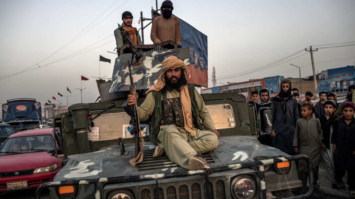 Irán y Hamás elogian la toma violenta de Afganistán por los talibanes