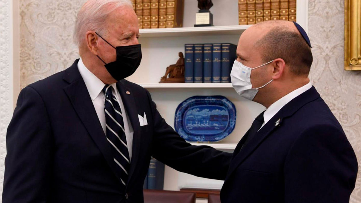 Bennett a Biden: Estos días ilustran cómo sería un régimen islámico con un arma nuclear