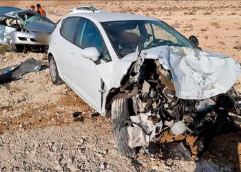 Mujer de 30 años muere en accidente frontal y una bebé lucha por su vida