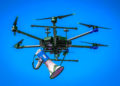 Policía utilizará drones con altavoces para fomentar el uso de mascarillas