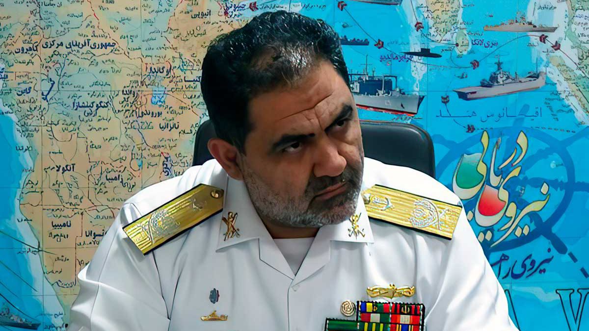 El líder supremo de Irán nombra a un nuevo jefe de la marina del país