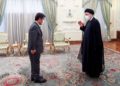 El ministro de Asuntos Exteriores japonés mantiene conversaciones en Teherán, días después de su visita a Israel