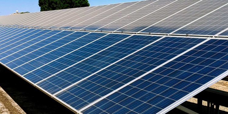 Limpiador de paneles solares RST presenta una oferta pública inicial en la TASE