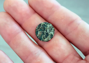 Moneda de la época talmúdica encontrada en Galilea por una familia