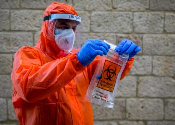 El exministro de Sanidad de Israel: Estamos al borde de la catástrofe