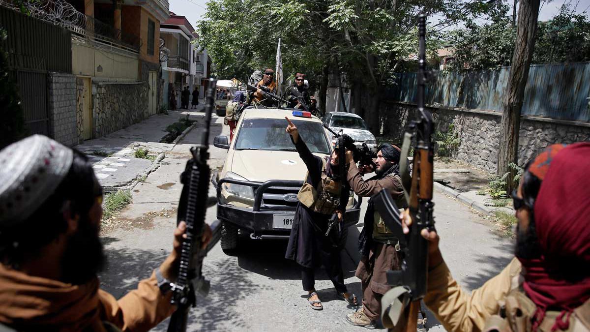Los talibanes dicen que buscan a los "aliados de Occidente" casa por casa