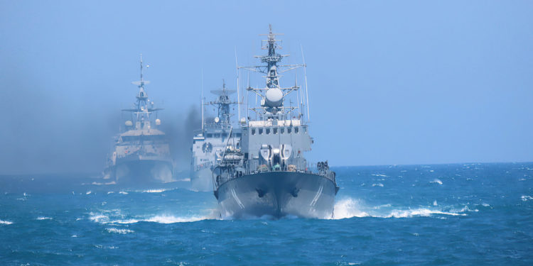 Tensión en el Mar Negro entre Rusia y Estados Unidos