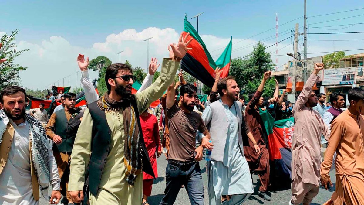 Persisten las protestas contra los talibanes en Afganistán