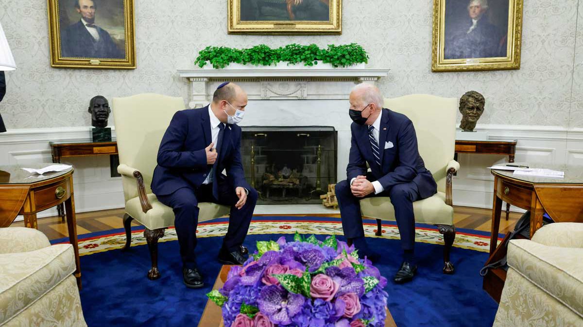 Biden le dijo a Bennett que planea reabrir el consulado para palestinos en Jerusalén