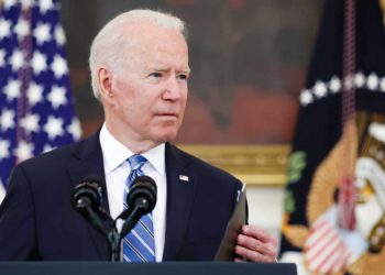Biden asegura que China, Rusia e Irán intentarán llegar a un acuerdo con los talibanes