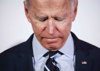 La aprobación de Biden cae en picada tras la retirada de Afganistán