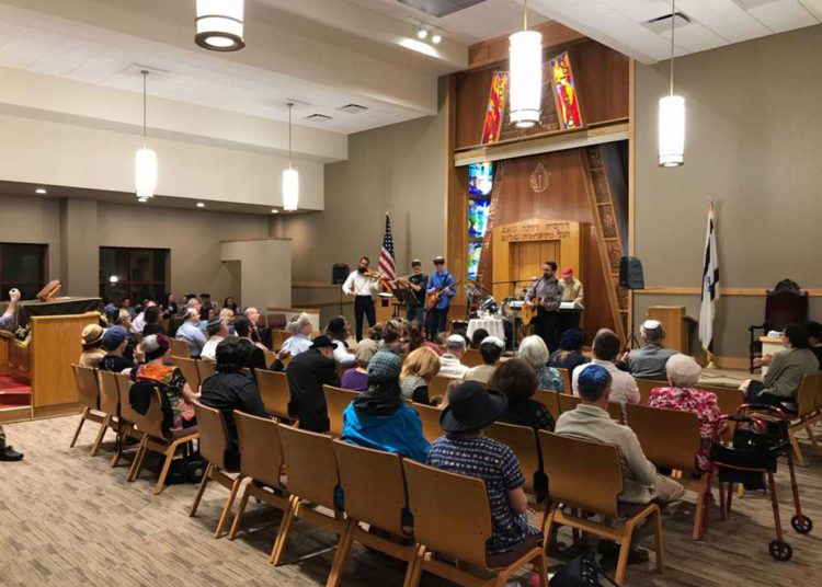 Las comunidades judías de EE.UU. se preparan para las Altas Fiestas a la par de la variante Delta