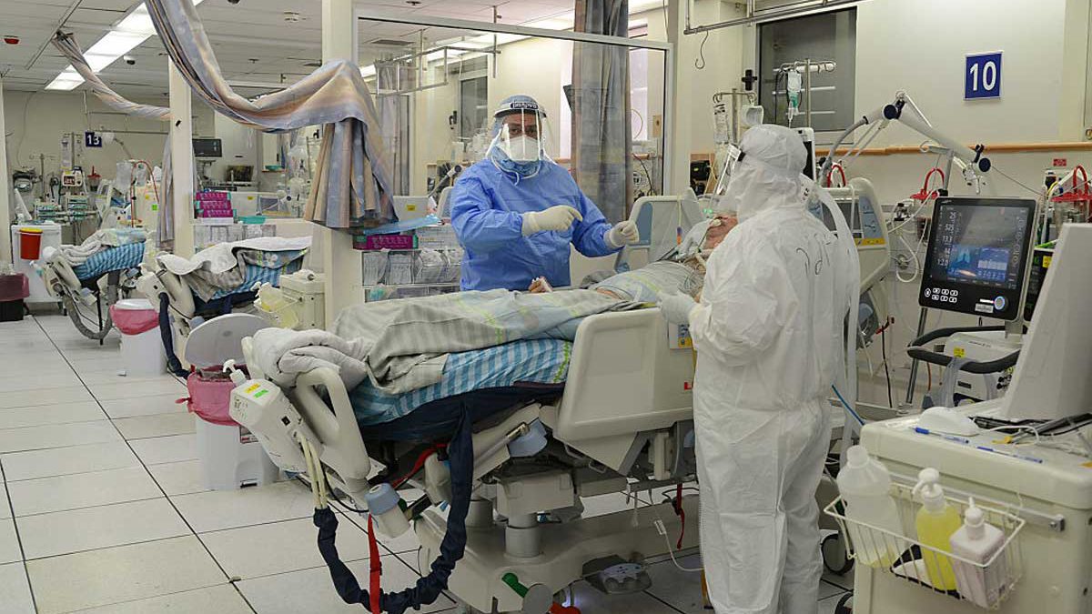 Covid-19 en Israel: Los hospitales requieren mayor personal médico y camas UCI