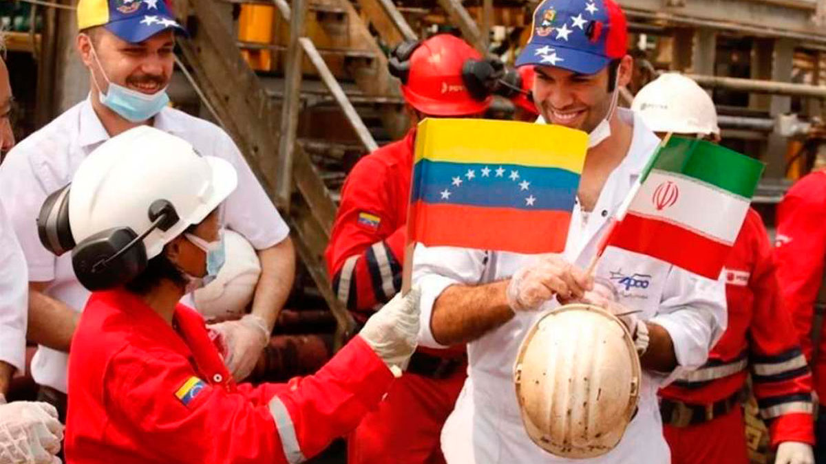 Irán y Venezuela llegan a un acuerdo de exportación de petróleo