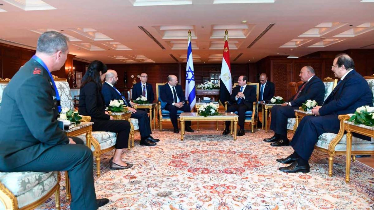 Bennett y Sisi hablan de la amenaza iraní y de Hamás