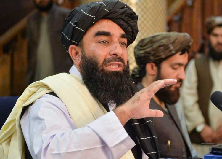 Dar legitimidad internacional a los talibanes sería un error desastroso