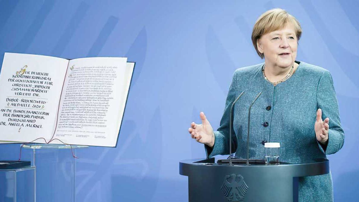 Angela Merkel es premiada por su “firme” labor en la lucha contra el antisemitismo
