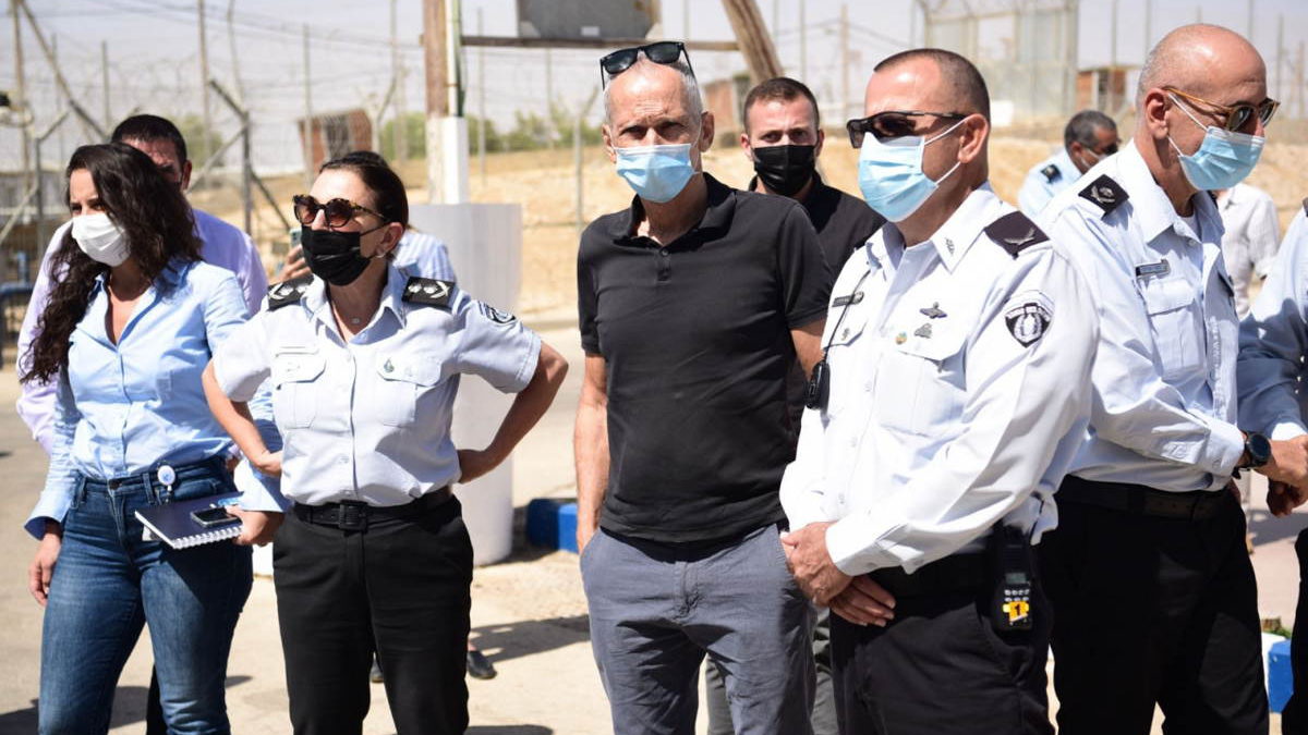 El ministro de Seguridad israelí busca formar una comisión para investigar la fuga de presos