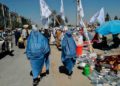 Talibanes exigen a las trabajadoras municipales de Kabul que se queden en casa