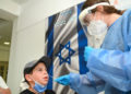 Los centros de pruebas COVID en Israel se saturaron al reabrir tras Yom Kippur