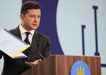Ucrania aprueba nueva ley que prohíbe el antisemitismo