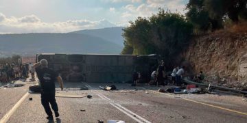 Decenas de heridos en colisión entre autobús y automóvil en Galilea