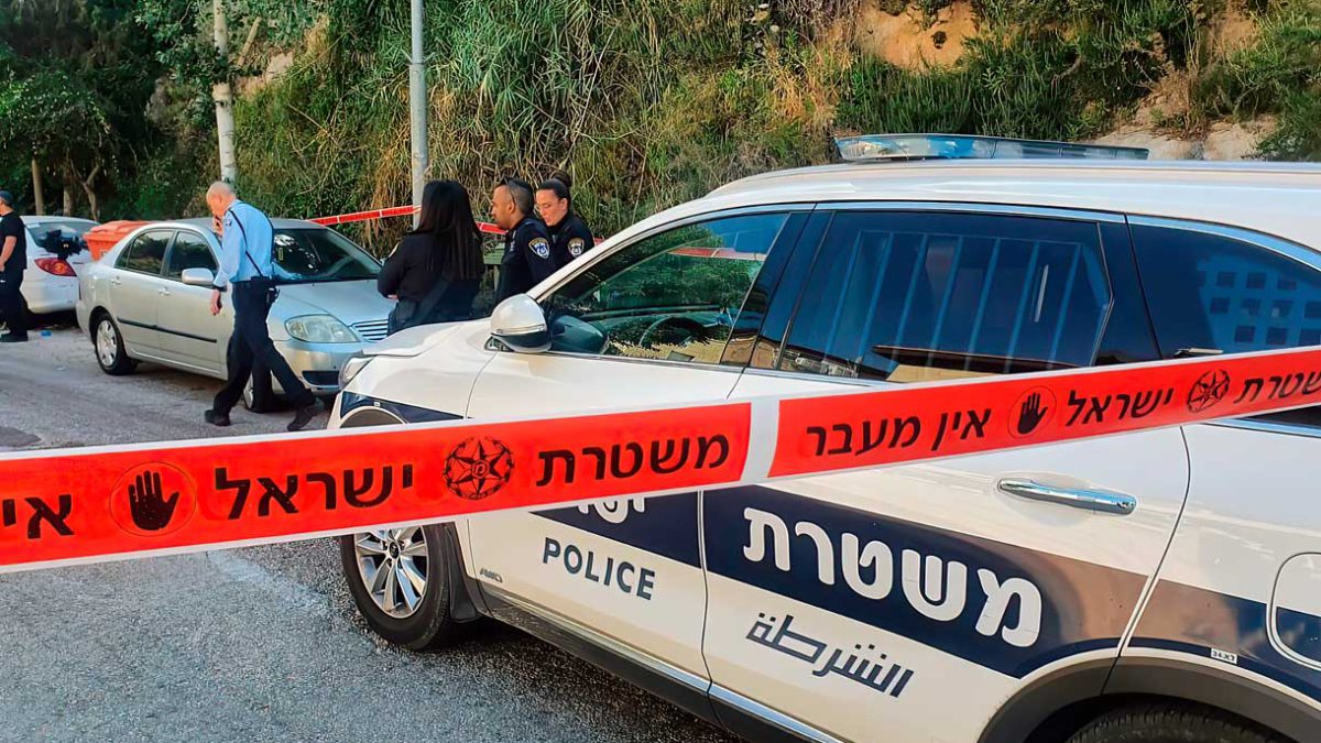 Encuentran a una mujer muerta en su casa en el sur: el esposo es arrestado