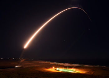 El ICBM de nueva generación sobrevive al intento de desfinanciación en la Cámara