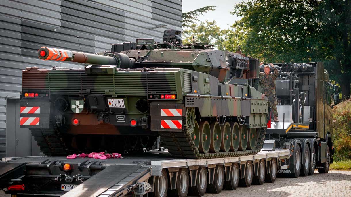 Babosa de mar terremoto Fragante Ejército alemán recibe la última versión del emblemático tanque Leopard 2