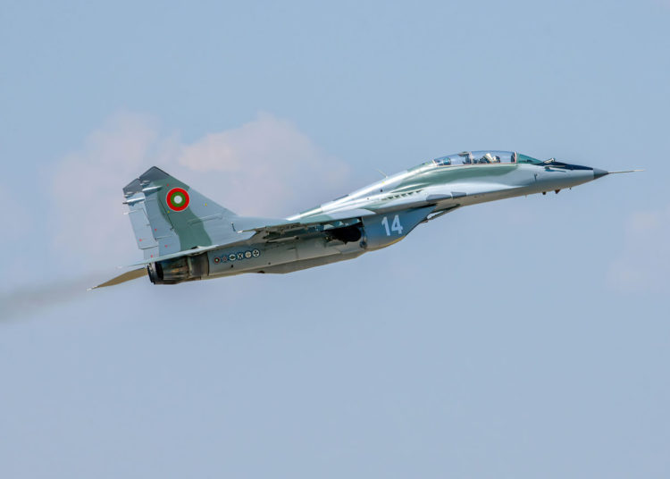 Bulgaria advierte a Rusia de que podría cancelar el acuerdo de servicio del MiG-29