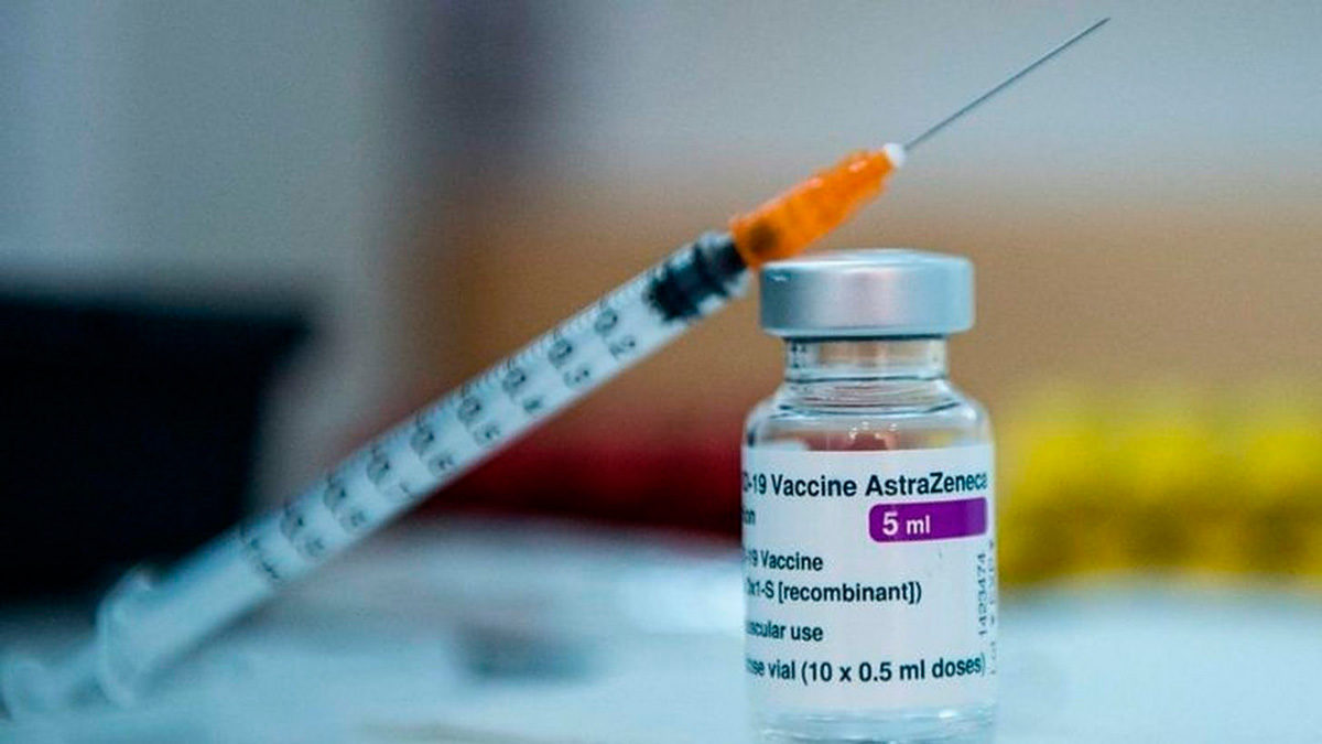 Israel recibe el primer envío de vacunas de AstraZeneca