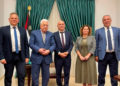 Abbas invita a todos los ministros israelíes a reuniese con él