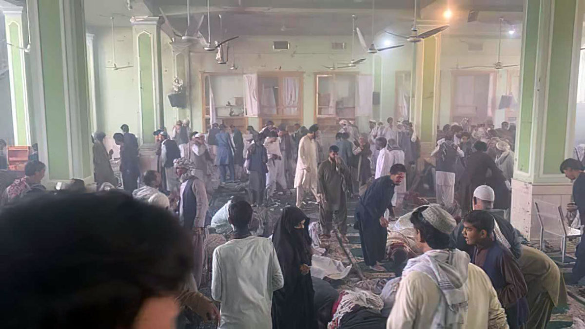 Explosión en una mezquita de Afganistán deja al menos 7 muertos y 13 heridos