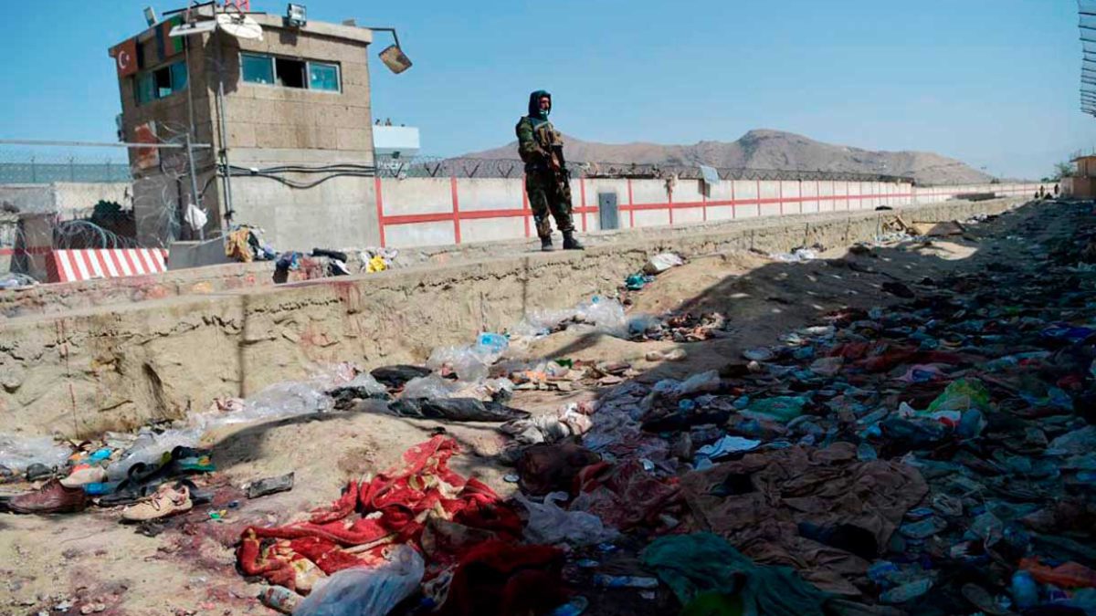 Terrorista suicida del aeropuerto de Kabul fue liberado por los talibanes 11 días antes del atentado
