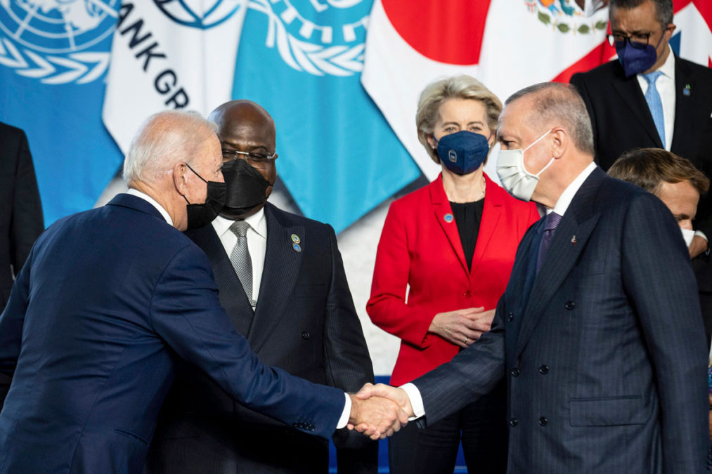 Biden se reunirá con Erdogan para tratar de evitar una crisis entre EE.UU. y Turquía