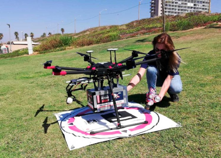 Drones reparten sushi y helados a través de los cielos de Tel Aviv