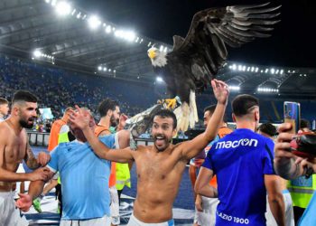 Grupo judío de Italia denuncia saludos fascistas en el estadio de fútbol de Lazio
