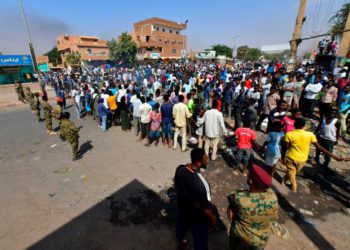 Estados Unidos suspende $700 millones en ayuda a Sudán tras el golpe de Estado