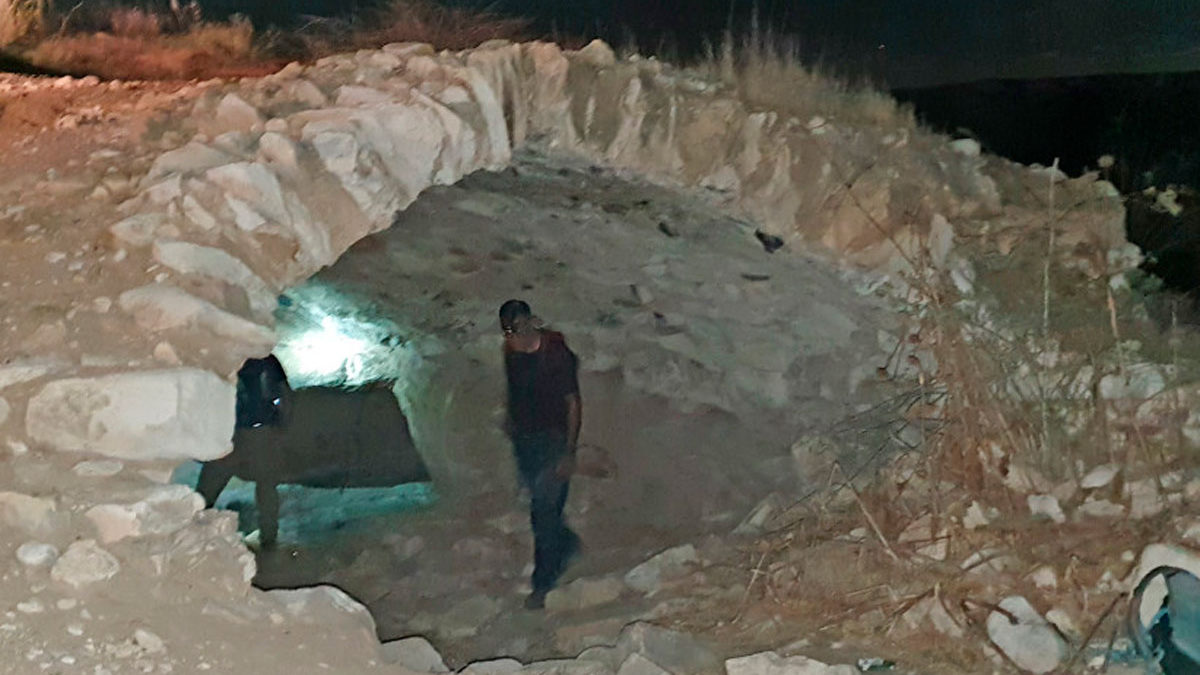 Ocho ladrones de antigüedades en Israel buscan oro y quedan atrapados en un pozo
