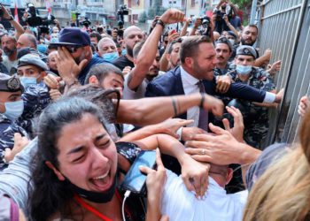 Explosión en Beirut: Familiares protestan por el retraso de la investigación