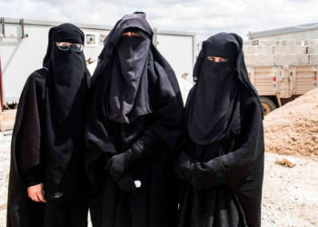 Mujeres danesas evacuadas de Siria son acusadas de tener vínculos con el terrorismo