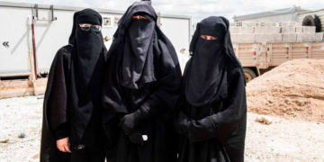 Mujeres danesas evacuadas de Siria son acusadas de tener vínculos con el terrorismo