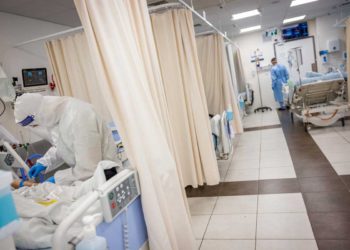 Covid-19 en Israel: Los casos graves registran la tasa más baja en casi dos meses