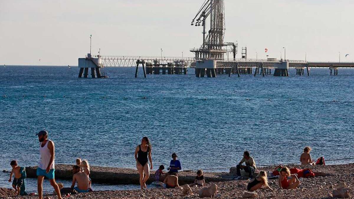 Los EAU dicen que la cancelación de un acuerdo petrolero no dañará los lazos con Israel